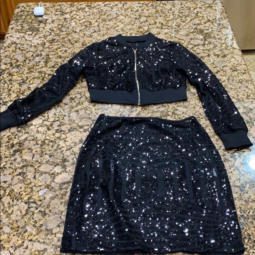 Black sequin jack & skirt set